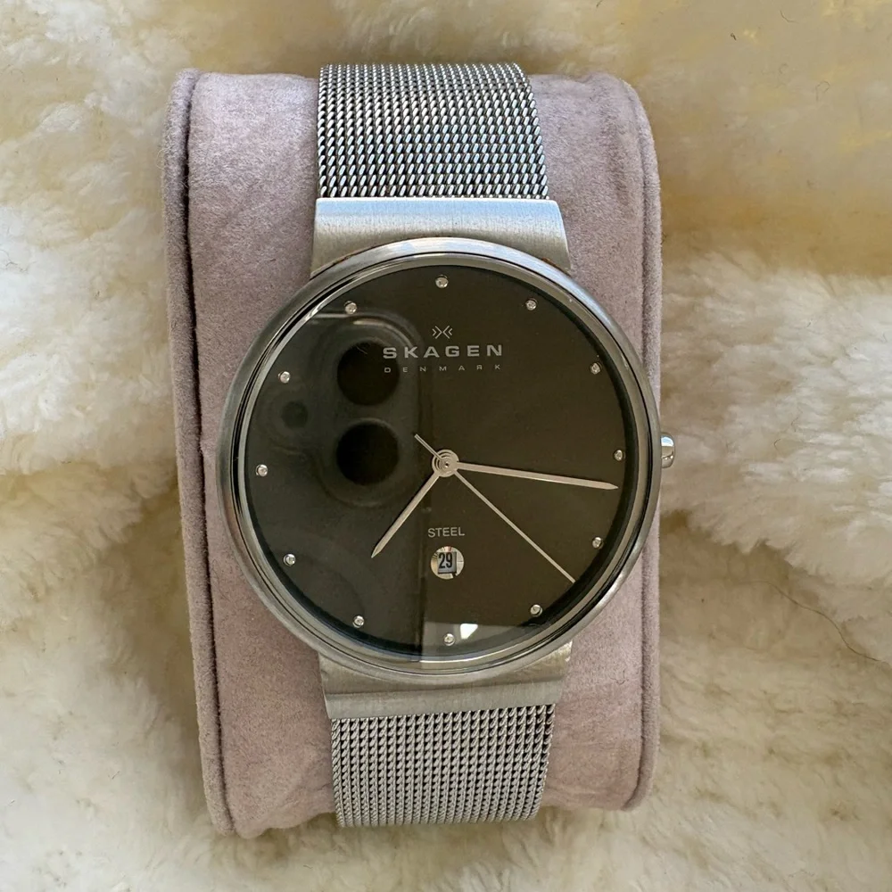 Skagen Steel Mesh Watch with Black Dial - Picture 1 of 5